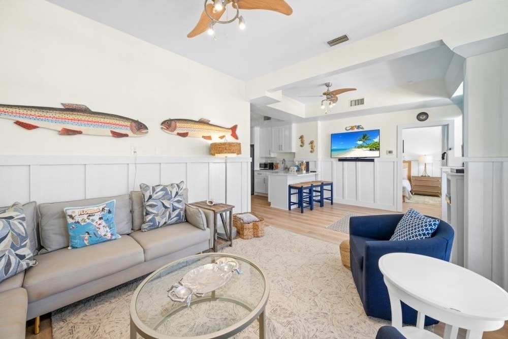 Summer Breeze 7 Bedroom Home