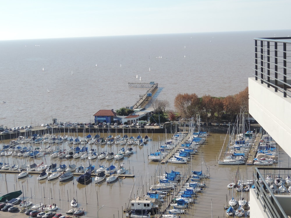 Star Tower Olivos