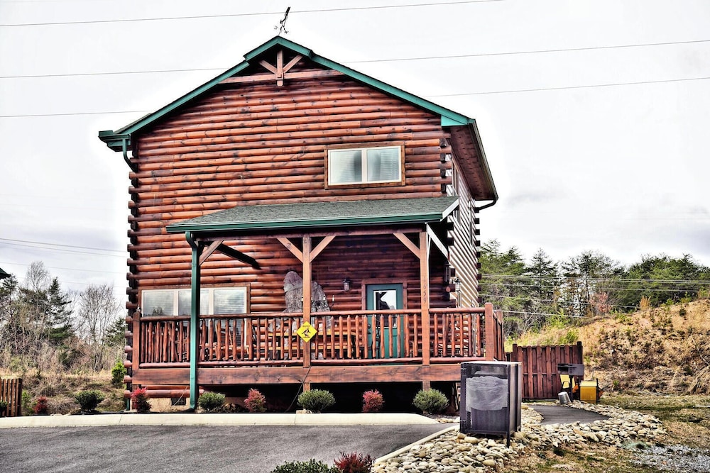 Sasquatch Inn