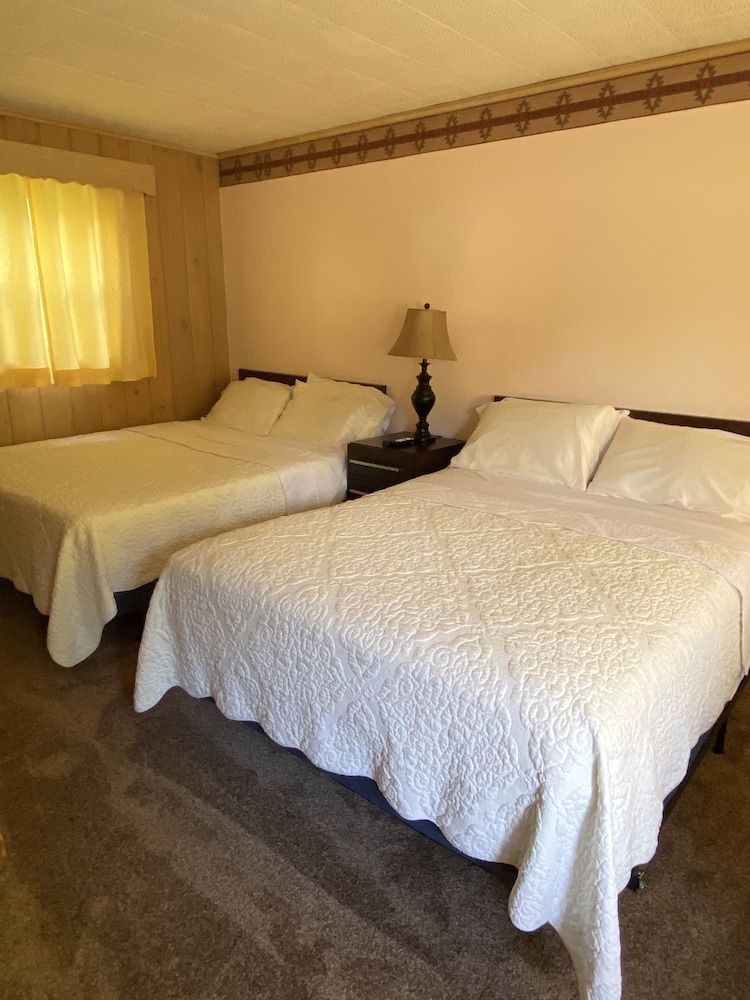 Royal Motel