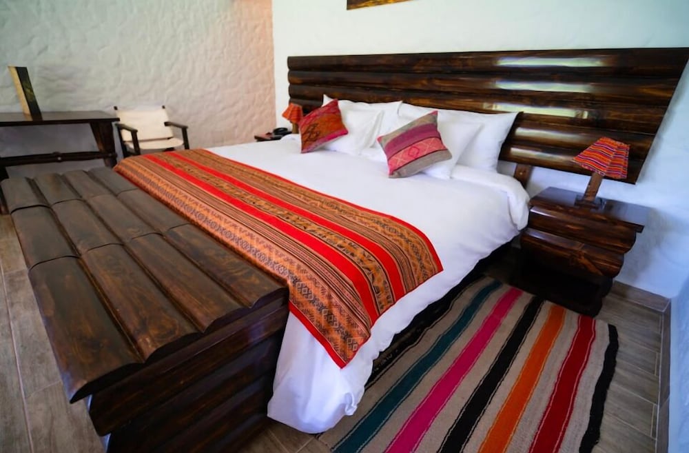 Rustica hoteles URUBAMBA
