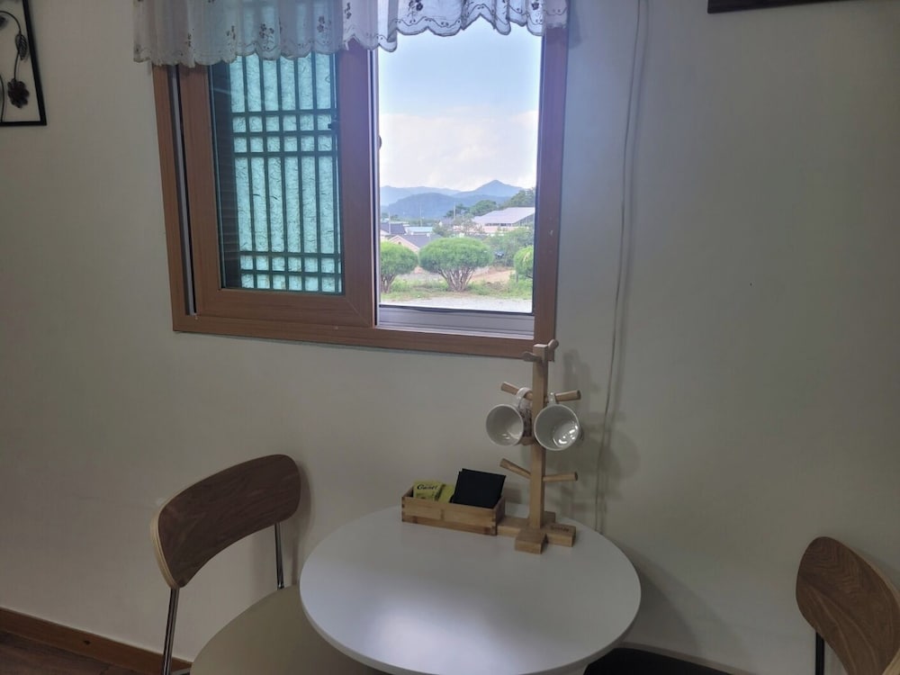 Gyeongju West Namsan Hanok Pension