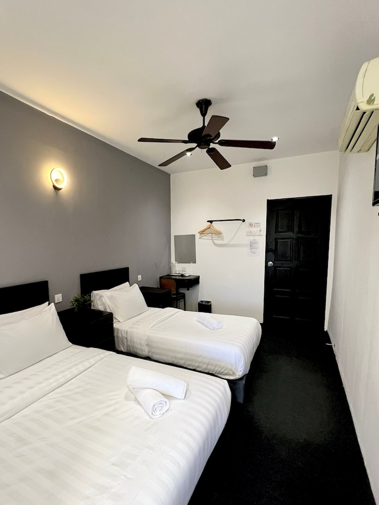 Quee Hotel