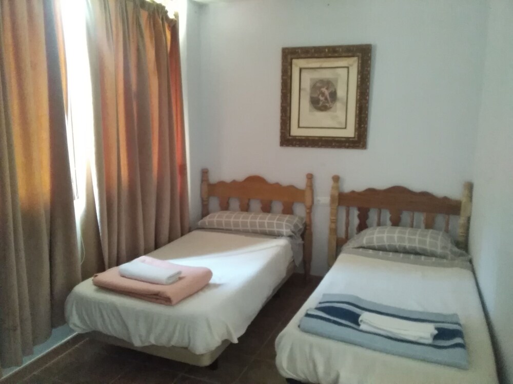 Casa Rural Albergue Fuente Bellido - Hostel photo 2