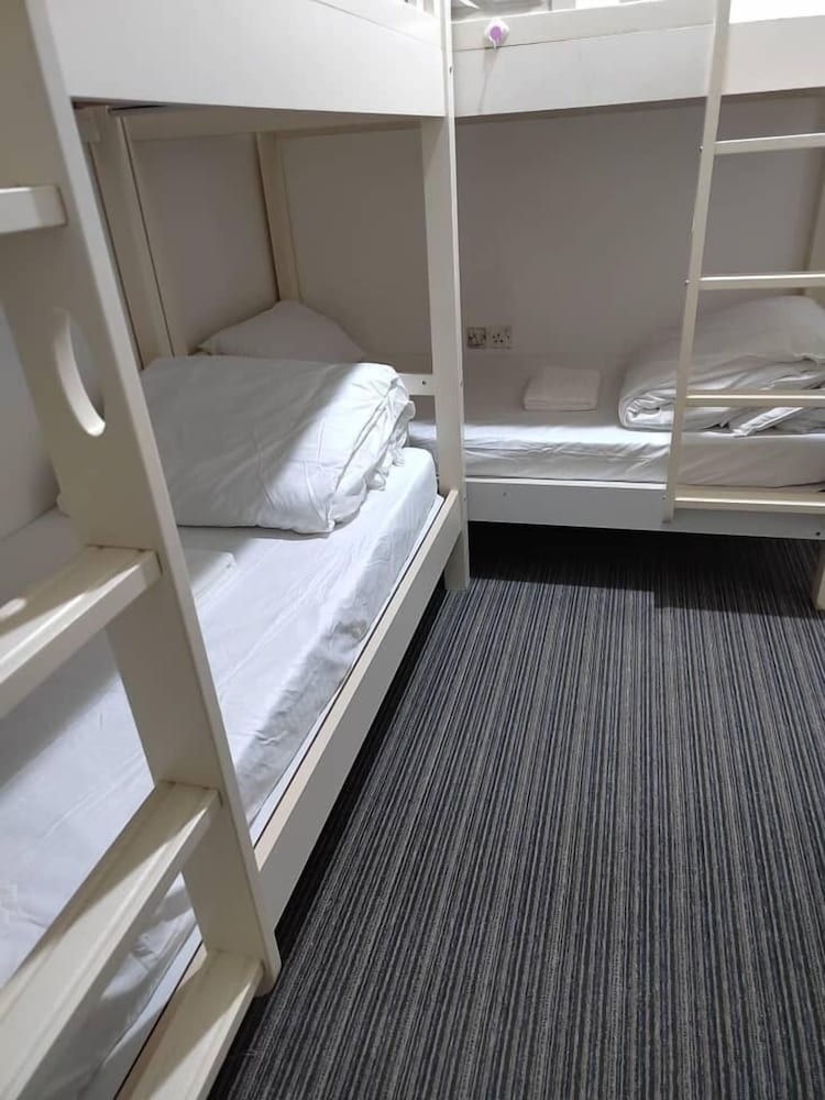 DNest Hostel