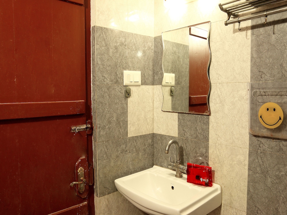 OYO 3634 Apartment RK Hospitality