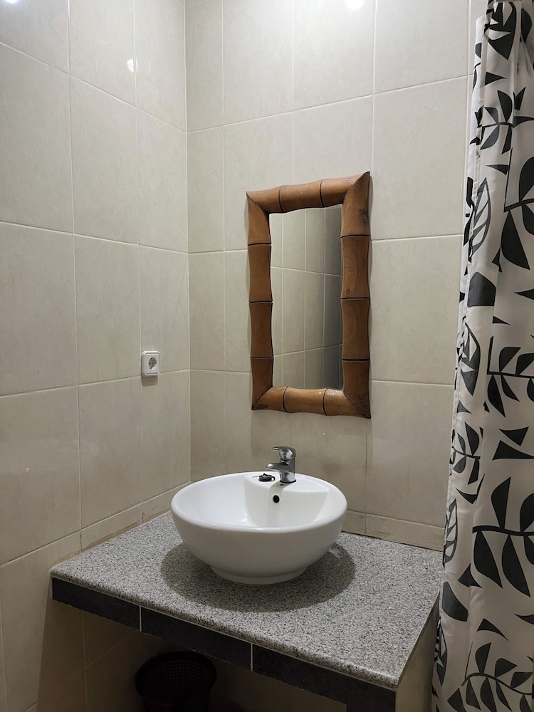 Hotel Patma Bira