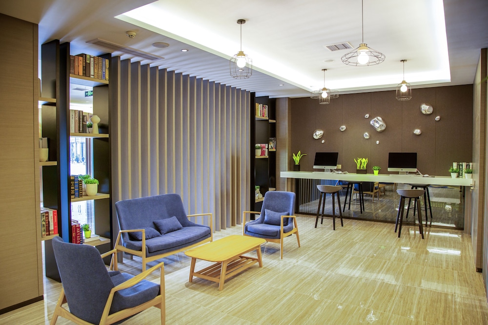 ibis Styles GY Bosideng Plz