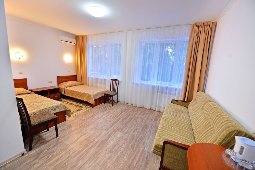 Biruza Health Resort