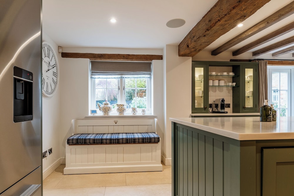 Stunning 6 BB Cottage & Annexe