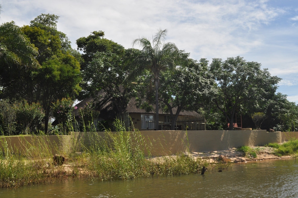 Hakusembe River Lodge, photo 25