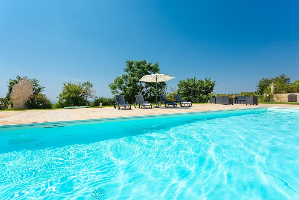 Villa Palazzola Large Private Pool Sea Views A C Wifi - 2886 view 4