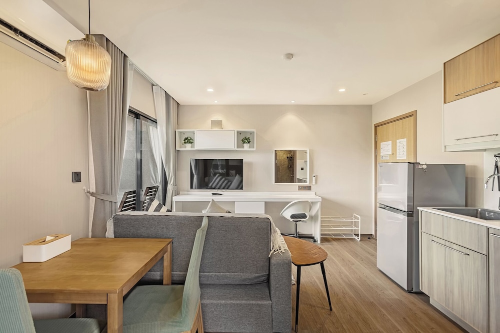 One bedroom Condo in Title V Rawai X308