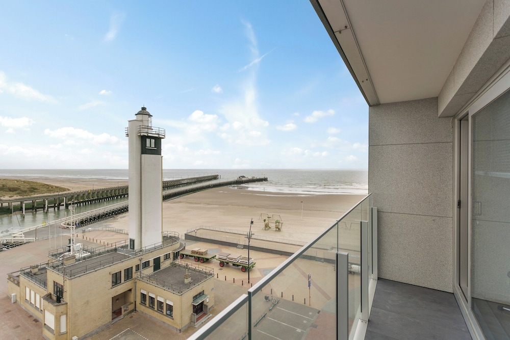 Flat in Blankenberge Near the Beach Pier