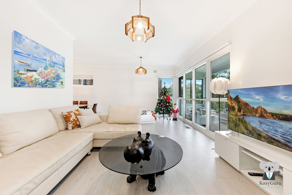 Kozyguru | Forestville | Charming 3Br House