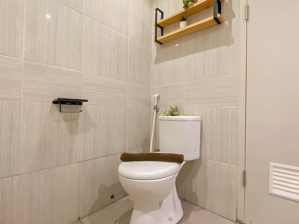 Modern Look 1Br Apartment At Vasanta Innopark
