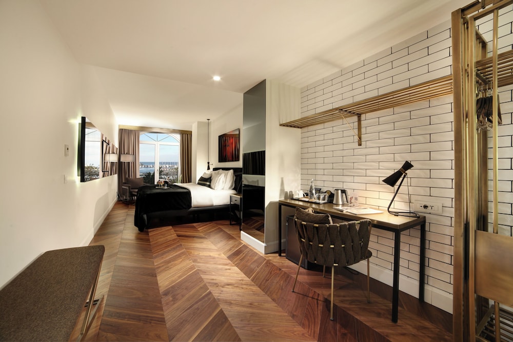 39 Kalamış Marina Oteli - Image 41