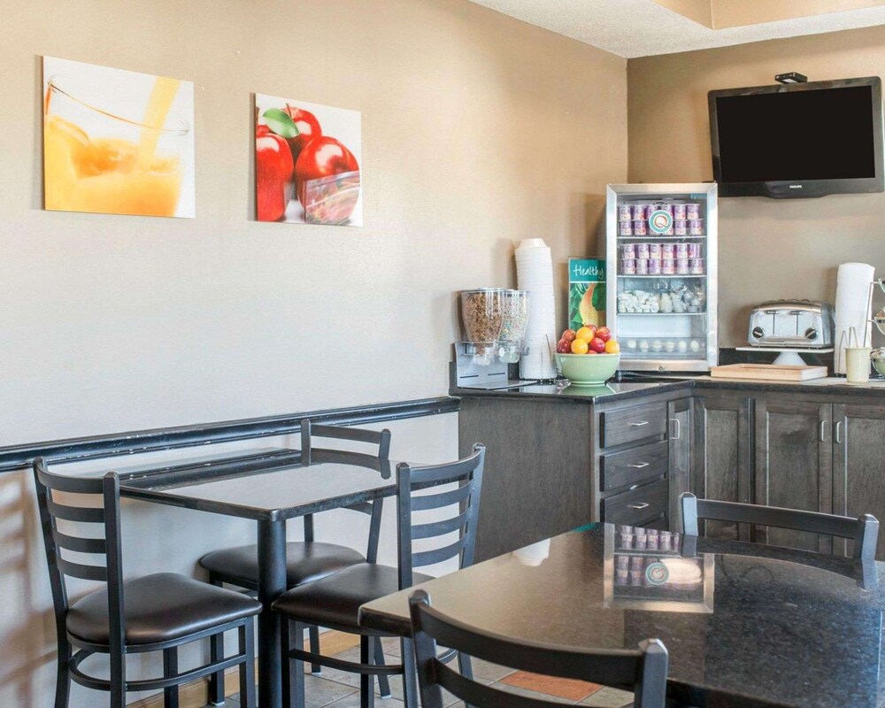 Quality Inn Johnson City near Downtown