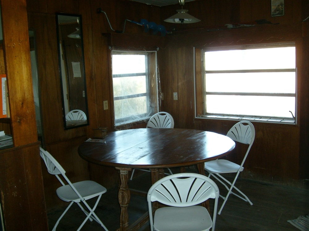 Nelsonville Hotel - Hostel - Property Image 7