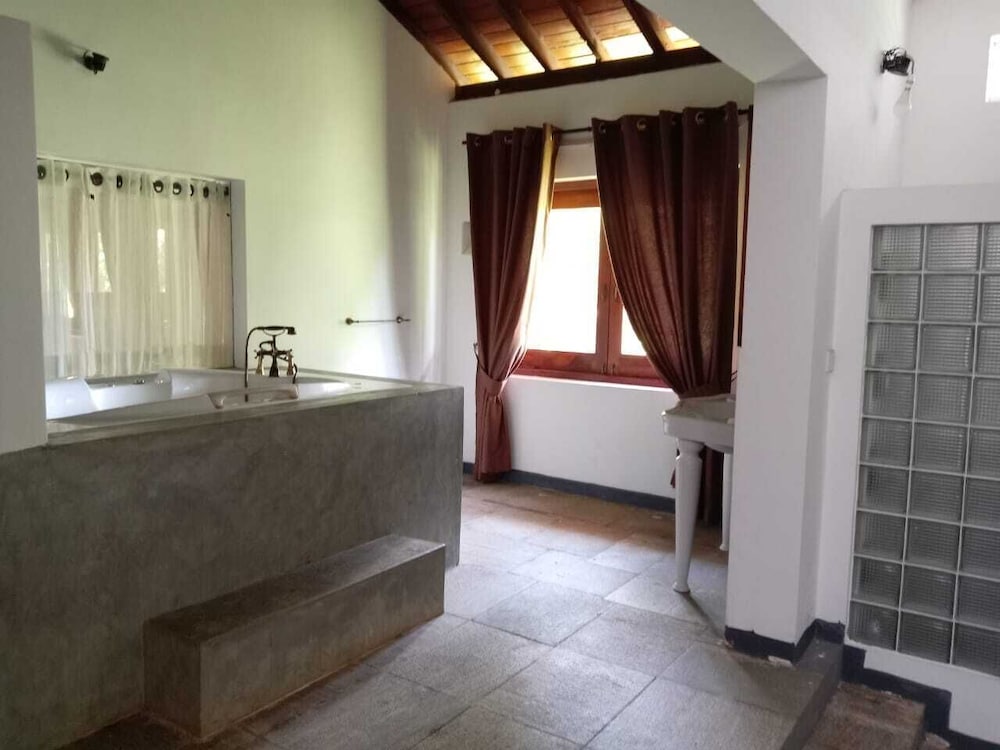 Nidahasa Heritage Villa