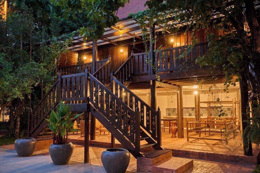 Phoum Chaufea Resort