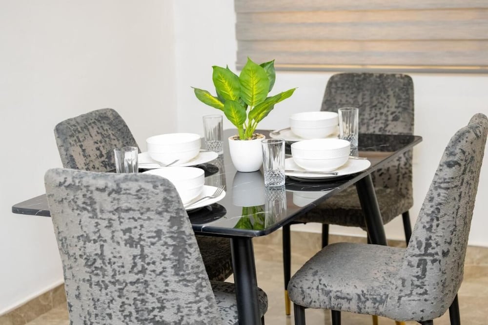 Luxecom Apartments, Your Dream Stay Starts Here!