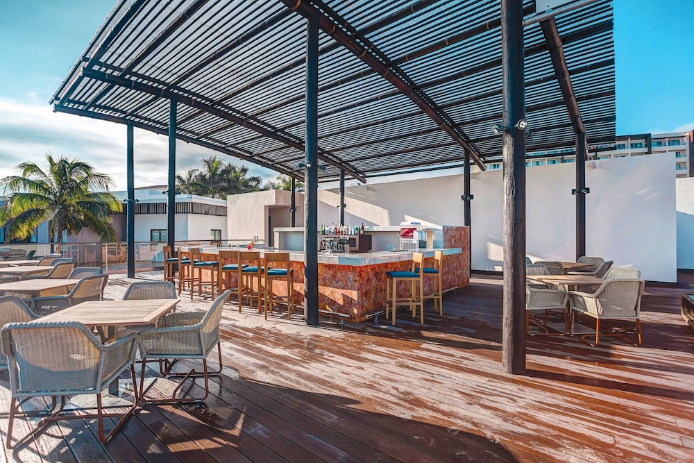 Jamaica Vacations - Royalton Blue Waters Montego Bay, An Autograph Collection All Inclusive Resort - Property Image 150