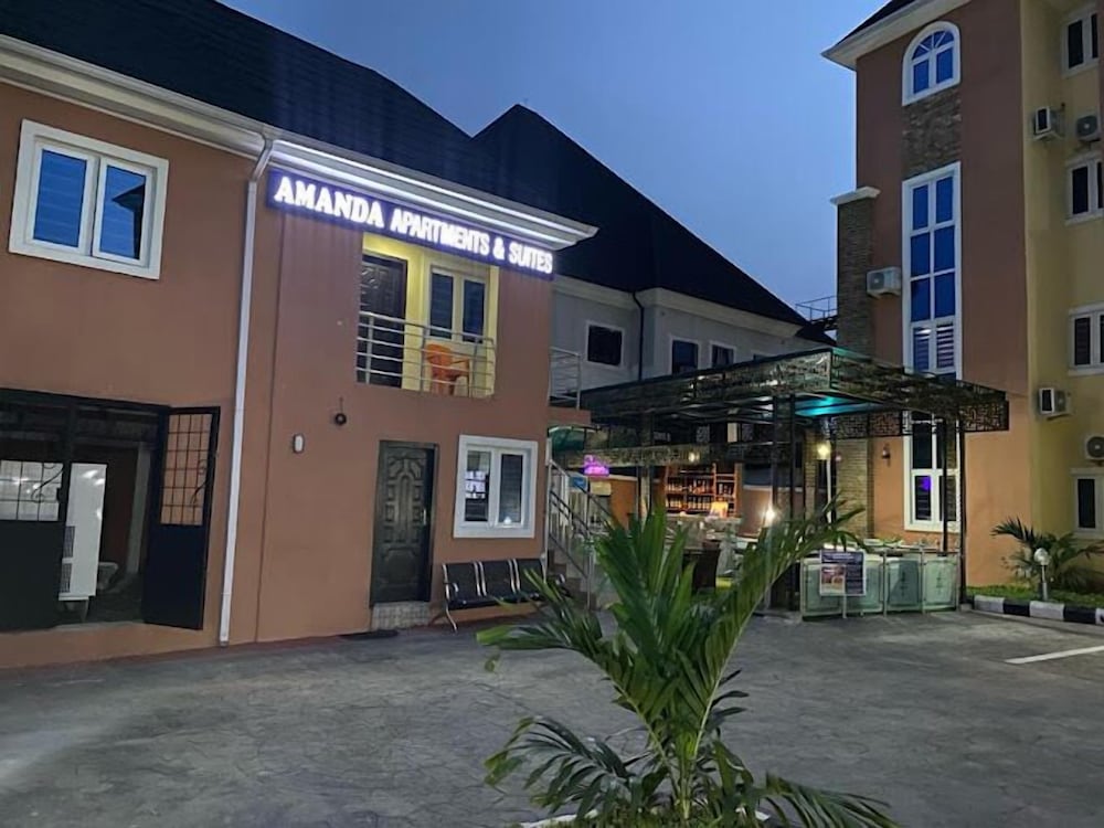 Amanda Apartment and Suites