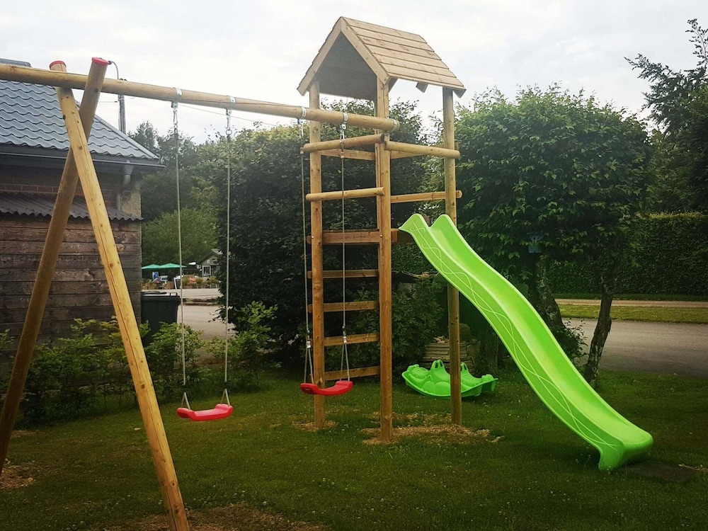 Nice Holiday Farmhouse Located in Sourbrodt near Ski Resort of Ovifat