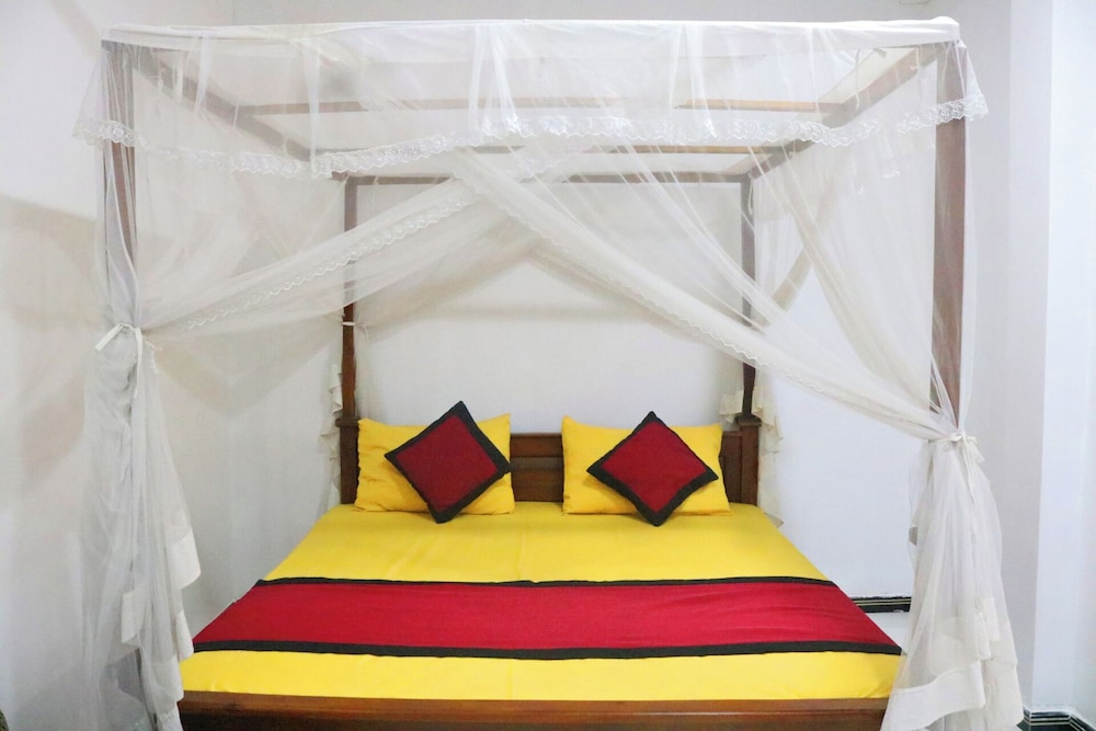 Unaway Holiday Home