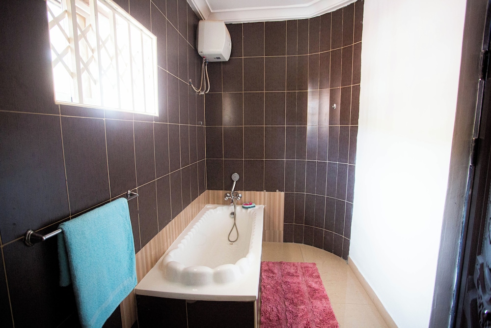 Accra Luxury Apartment at East Legon