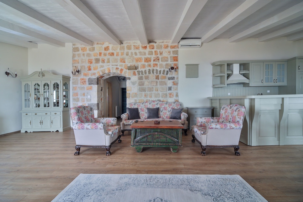 Olive Resort