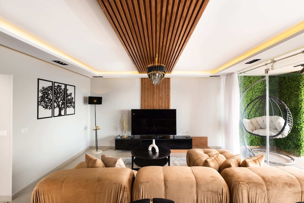 The Paragon Of The Nile 2 BDR Apt. @ Maadi