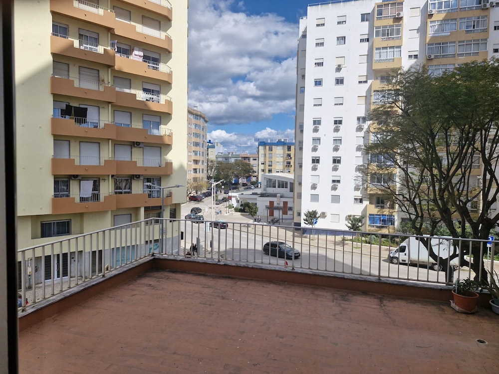Nice Portim o Flat Near Marina and Beach