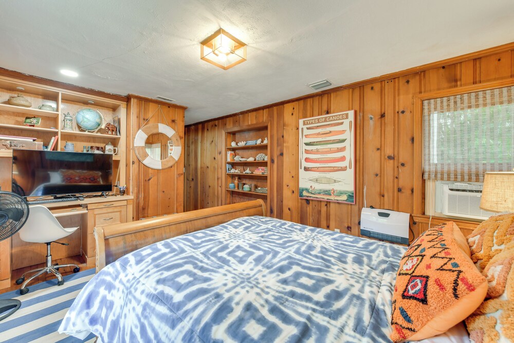 Private Beach + Outdoor Oasis: Home in St Pete!