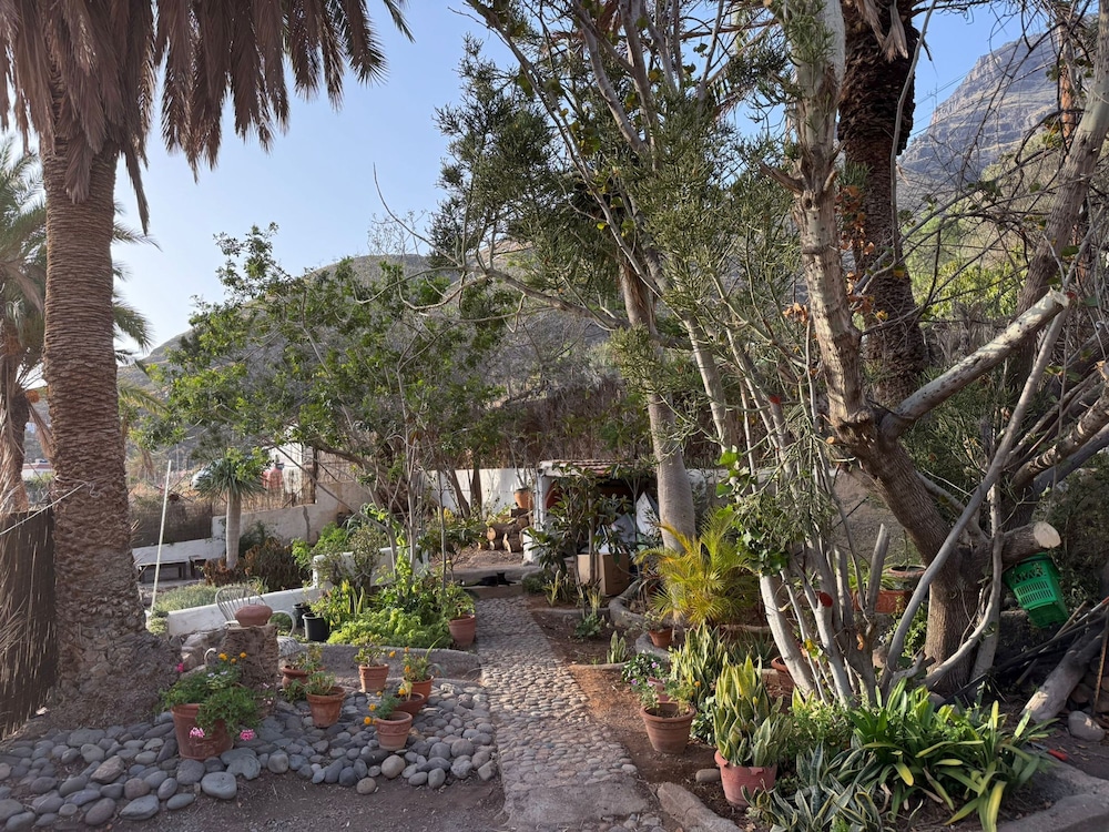 4BR Heaven Close to Nature and Ocean in Quiet Setting