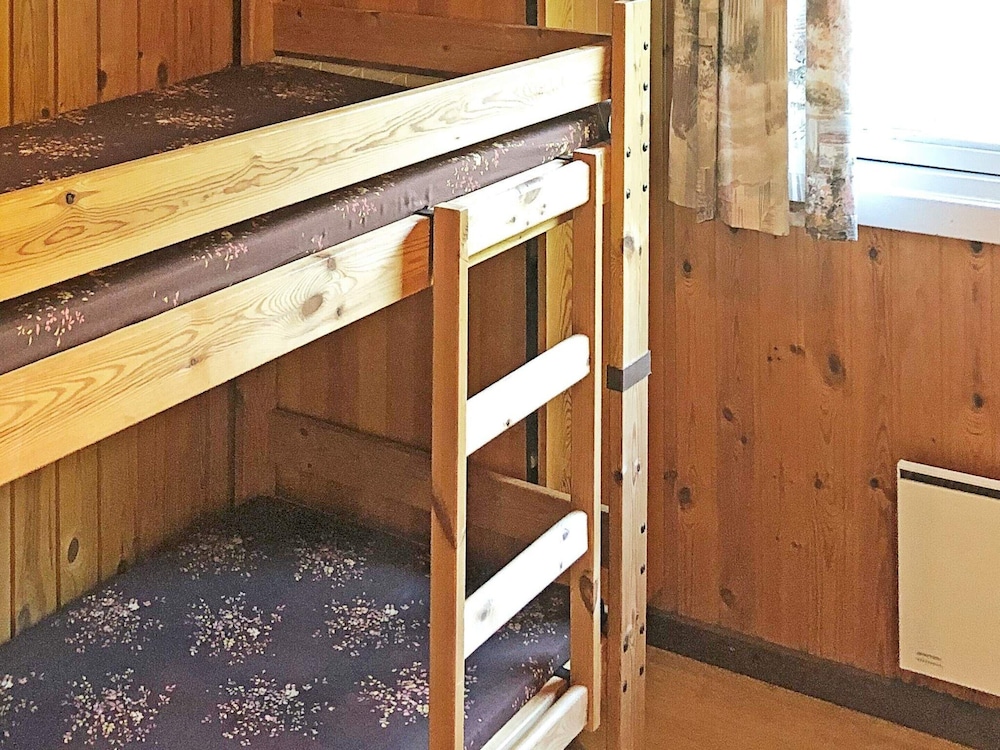 6 Person Holiday Home in Farvang