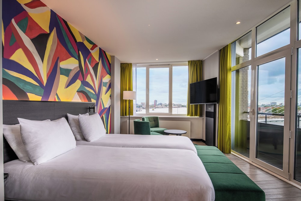 Hotel Thon Hotel Rotterdam - Image 1