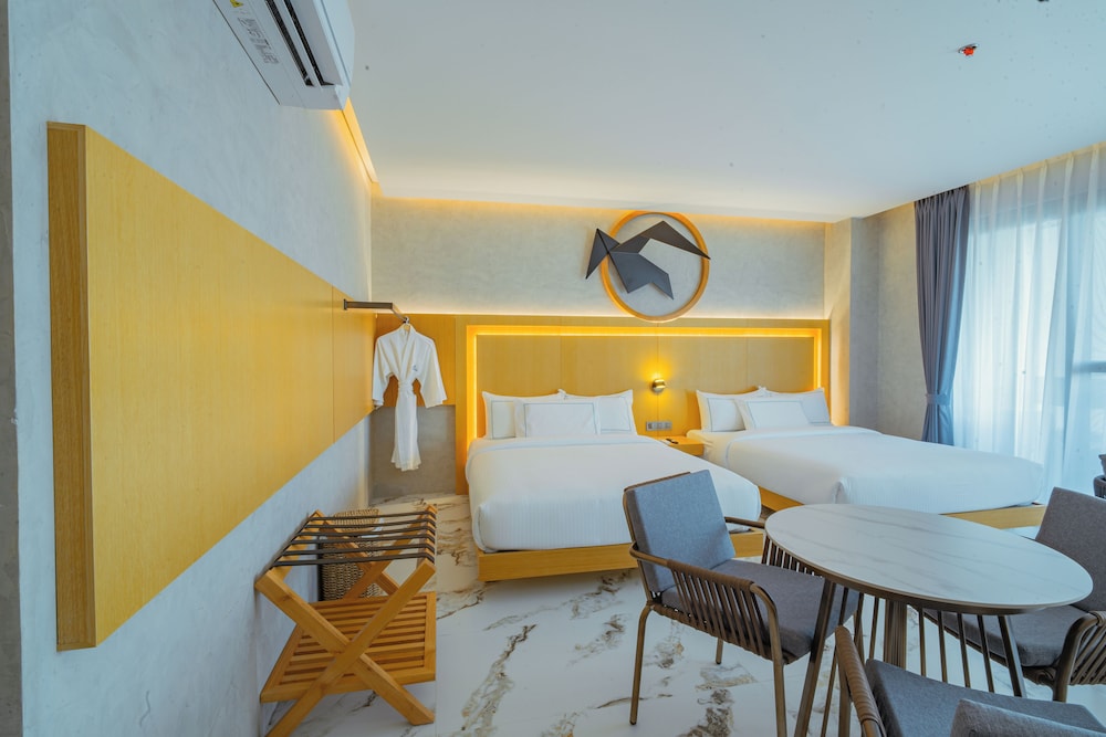 The Hotel Elizabeth Resort and Villas