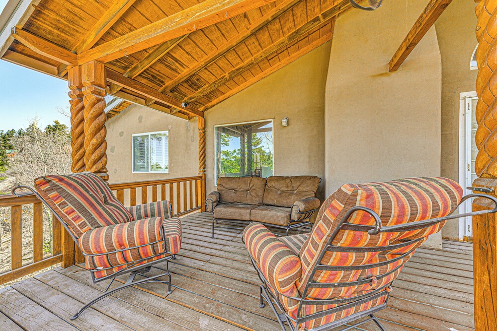 2 Mi to Dtwn: Cloudcroft Home w/ Furnished Deck