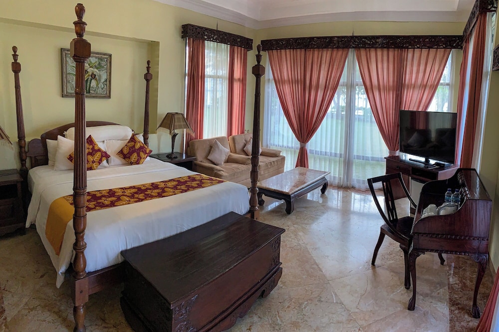 Beach Rock Resort Belitung