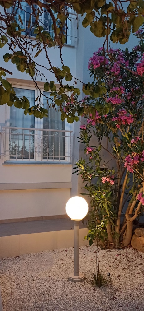 Chrysiida Luxury Suites