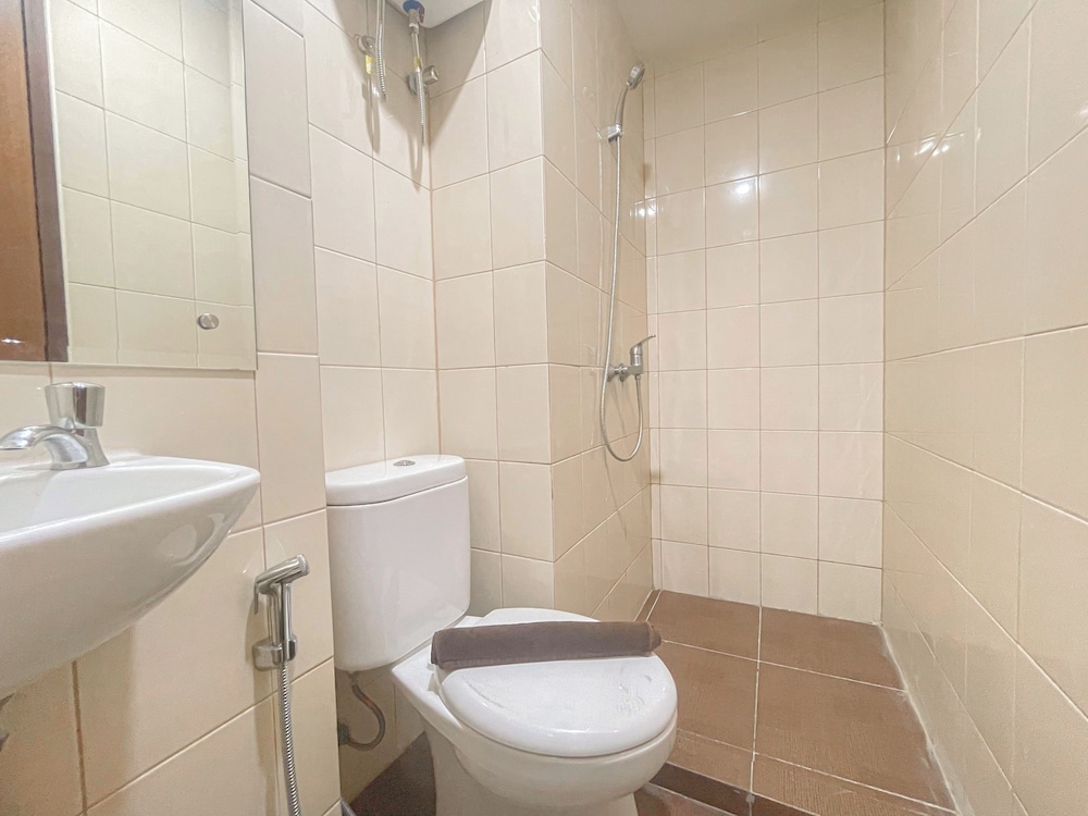 The Highrise Studio At Vida View Makassar Apartment