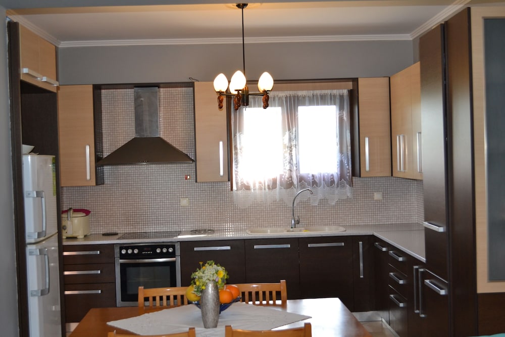 Kalogeris House Mouzaki view 2