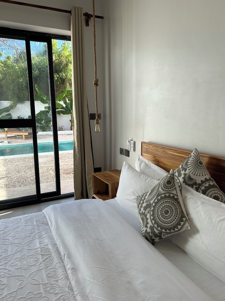 u paradisu villas
