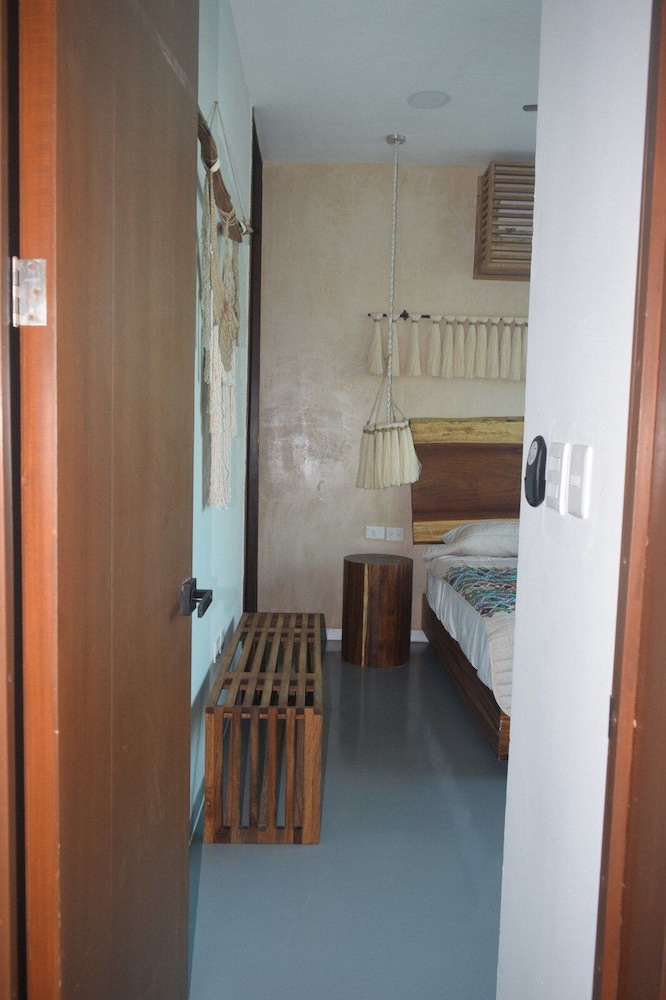 Photo 36