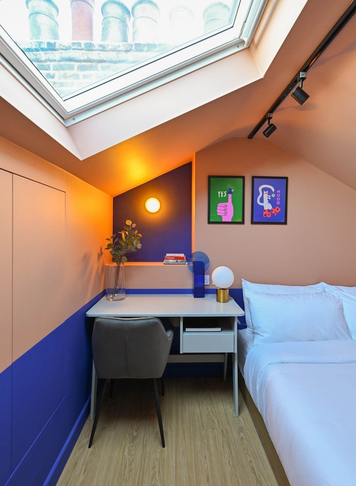 Funky Ensuite Loft Close to Angel Shoreditch