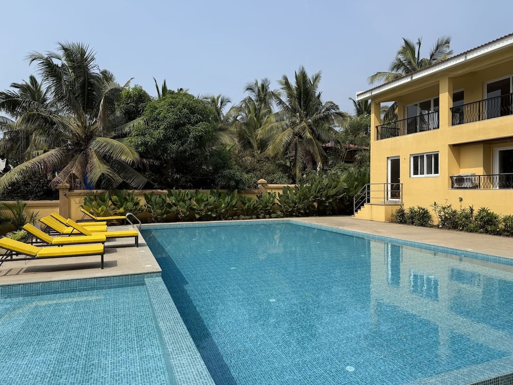 Stylish 1BR in North Goa- 5 Mins to Candolim Beach