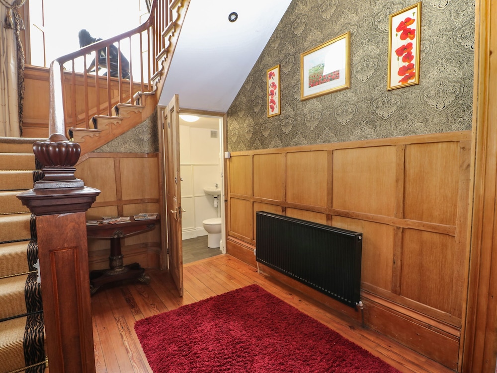 Glebe House