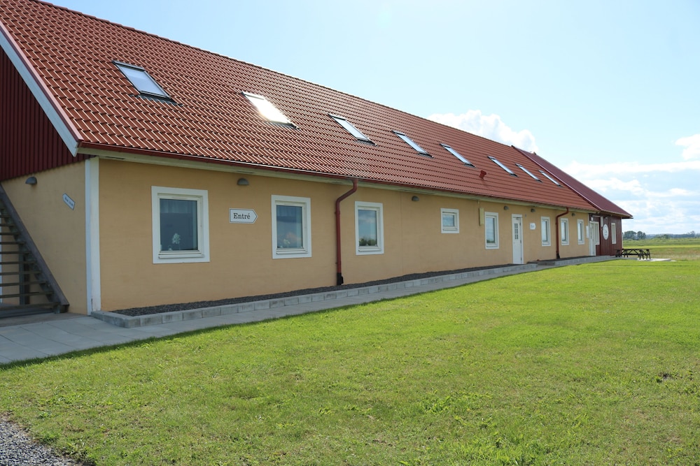 Kärraton Vandrarhem - Hostel
